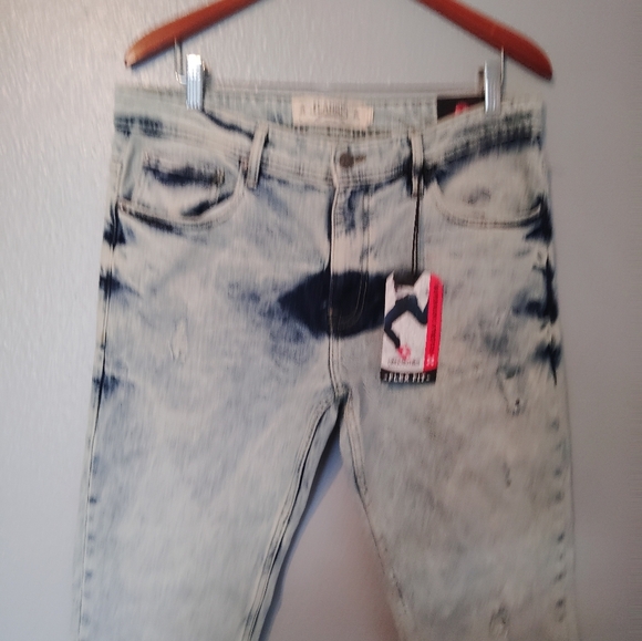 Akademiks Jeanius Denim Distressed Jeans size 36X30 - Picture 2 of 16